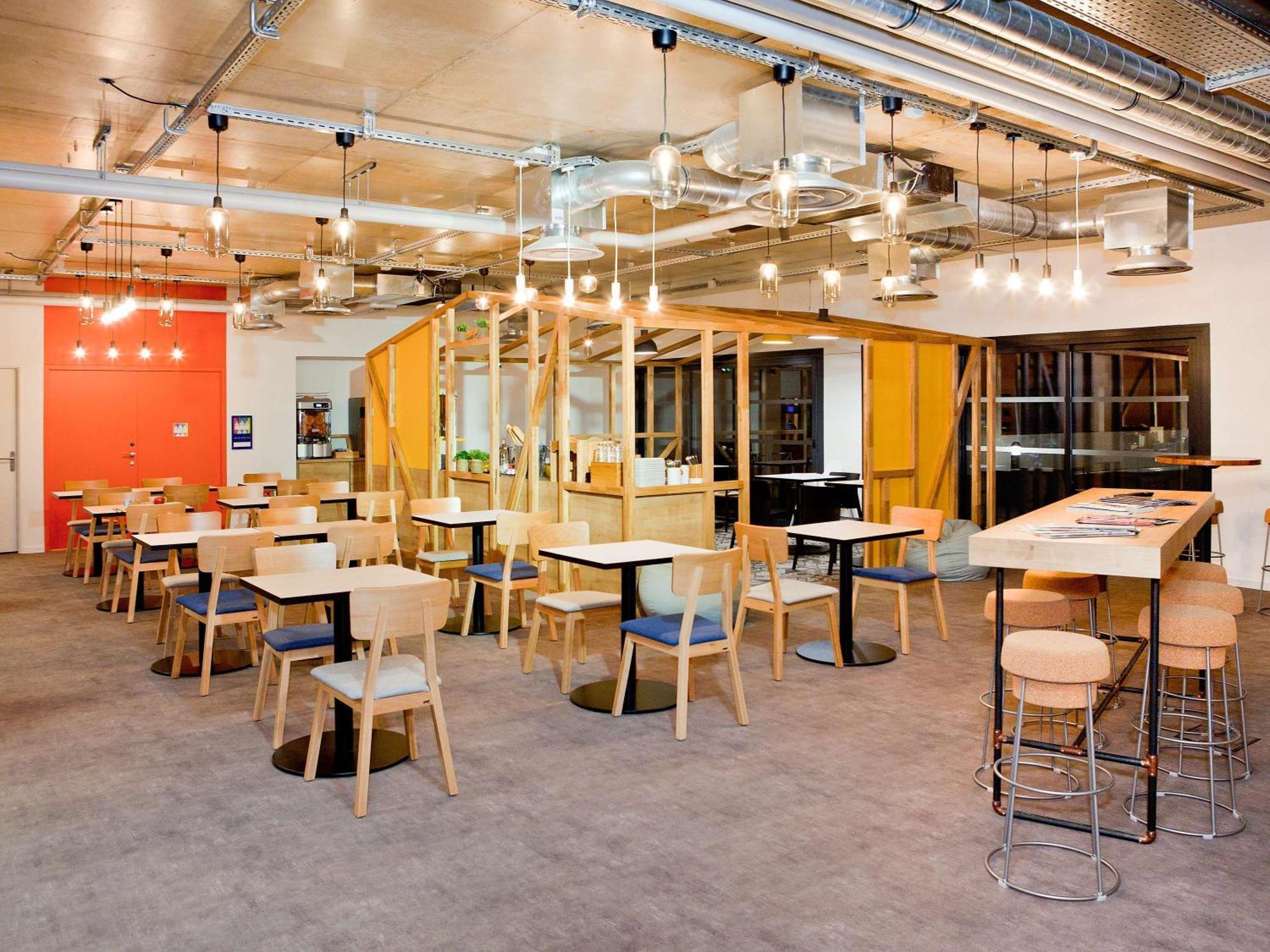 Ibis Styles Chalons En Champagne Centre Hotel Kültér fotó