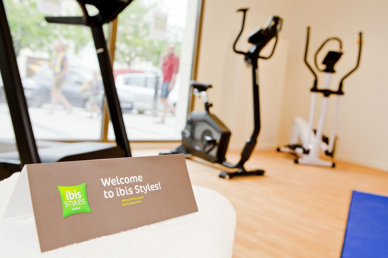 Ibis Styles Chalons En Champagne Centre Hotel Kültér fotó